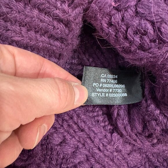Club Monaco Puple Cable Knity Hand Knit Wool Sweater sz XL NEW - Picture 4 of 11